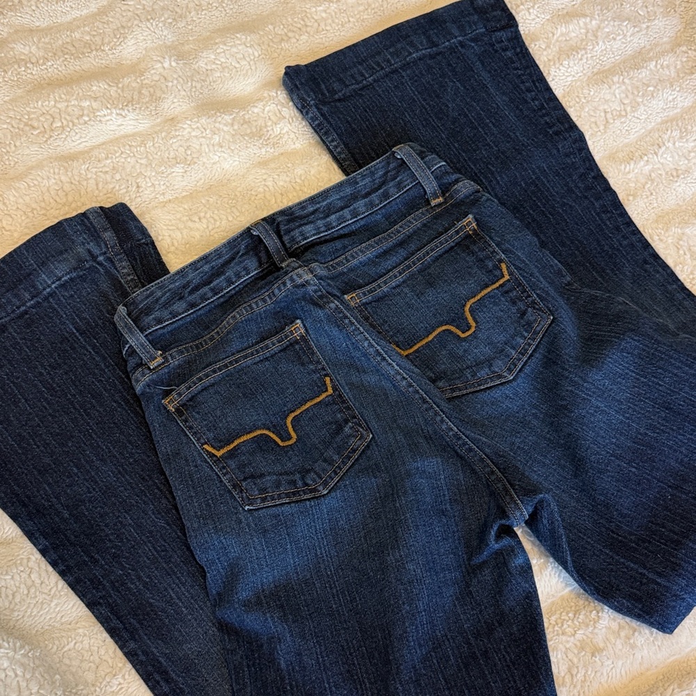 Kimes Ranch Dark Indigo Flare Jeans jenifer size 0/30